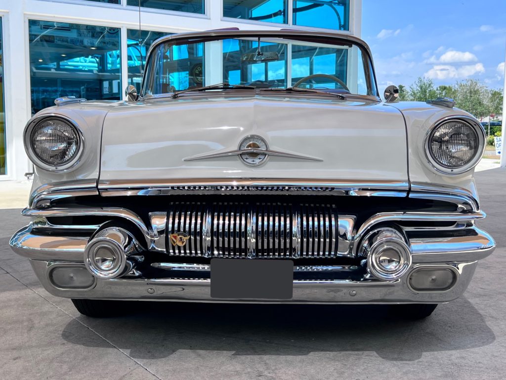 1957 Pontiac Starchief